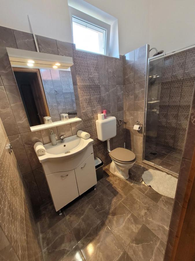 Megyehaz Apartman Appartement Makó Buitenkant foto